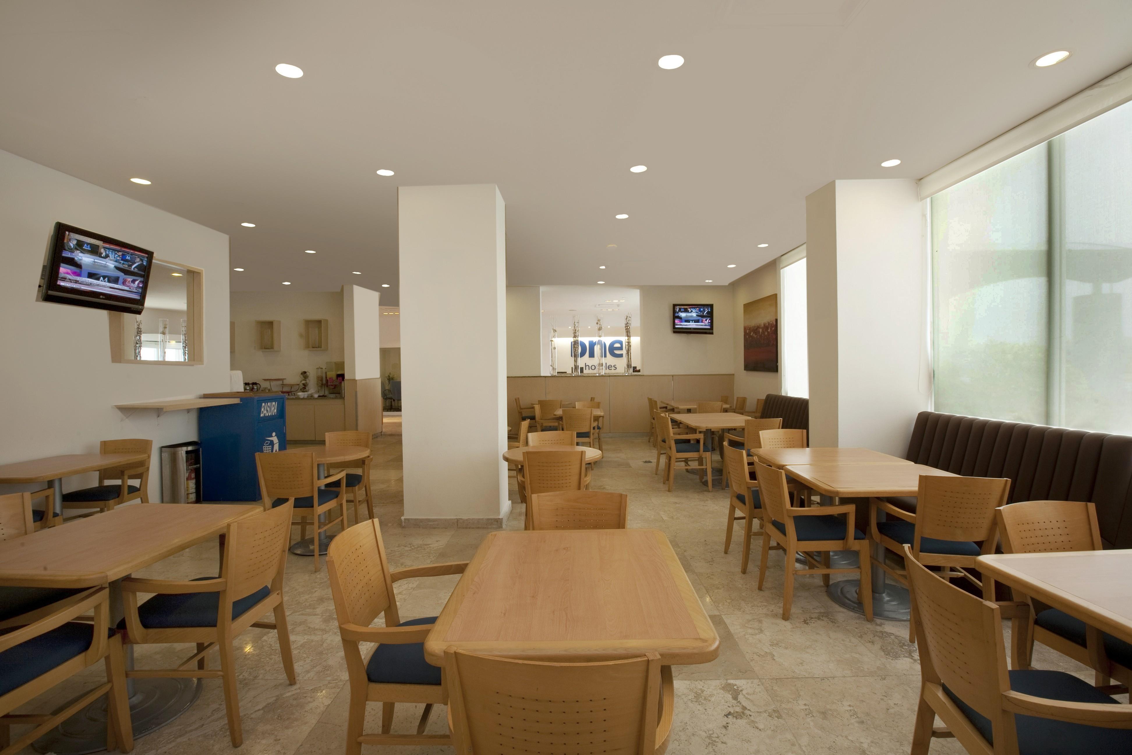 One Coatzacoalcos Forum Exterior photo